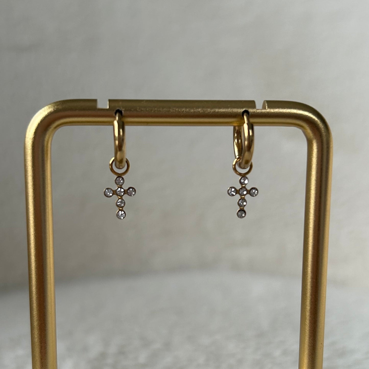 BOUCLES D’OREILLES MINI CROIX