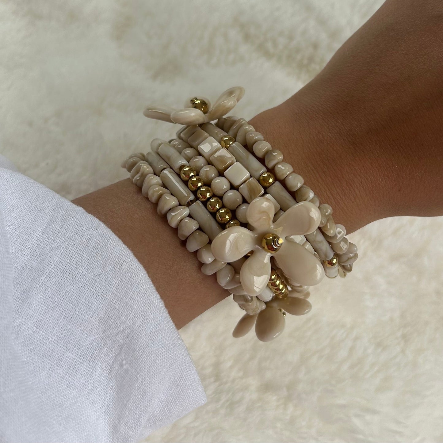 MANCHETTE BEIGE