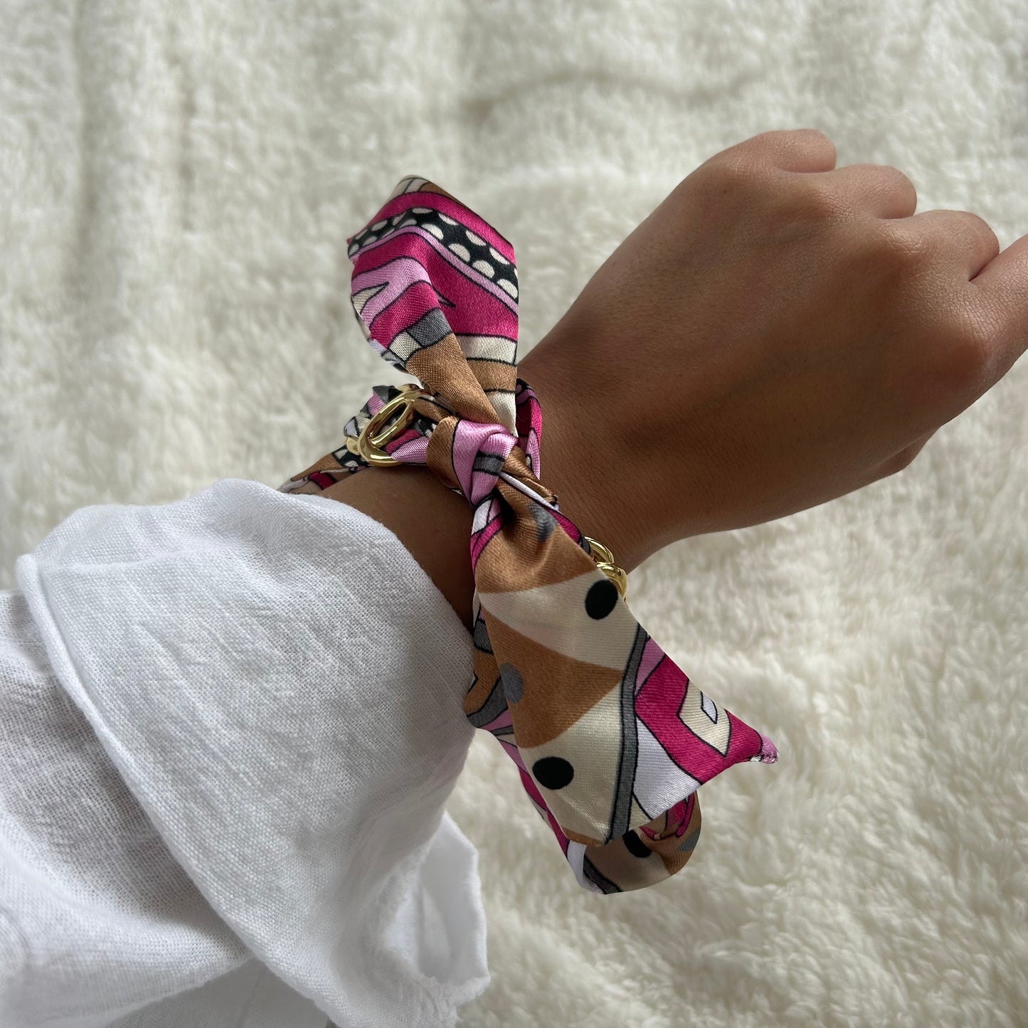 JONC RUBAN ROSE