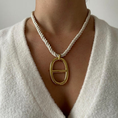COLLIER CORDON