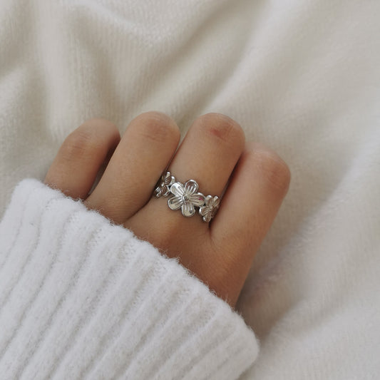 BAGUE FLEUR
